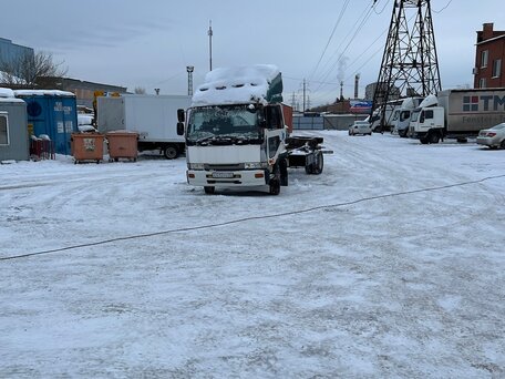 1997 Nissan Diesel, белый, 2300000 рублей, вид 5
