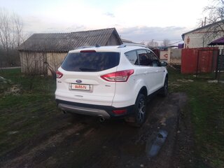 2014 Ford Kuga II, белый, 1300000 рублей, вид 4