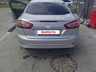 2011 Ford Mondeo IV Рестайлинг, серебристый, 620000 рублей, вид 4