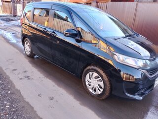 2018 Honda Freed II, чёрный, 1700000 рублей, вид 3
