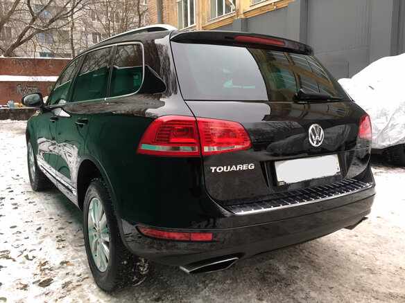 2014 Volkswagen Touareg II, чёрный - вид 5