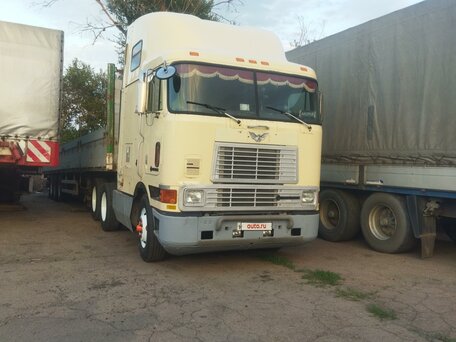 1997 International 9000 Series, бежевый, 1700000 рублей, вид 5