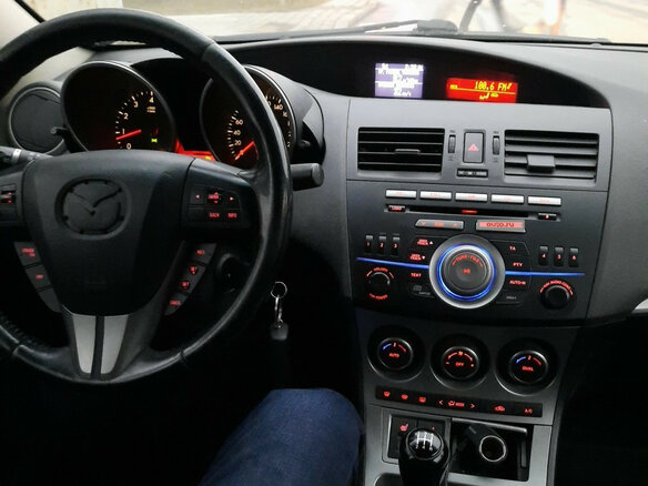2009 Mazda 3 II (BL), красный - вид 1