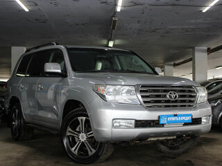 2009 Toyota Land Cruiser 200 Series, серебристый, 3300000 рублей, вид 3