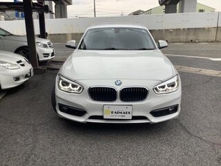 2015 BMW 1 серии 118i II (F20/F21) Рестайлинг, белый, 1090000 рублей, вид 2