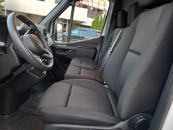 2022 Mercedes-Benz Sprinter, белый, 5400000 рублей - вид 9