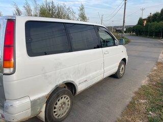 1998 Toyota Town Ace Noah III, белый, 400000 рублей, вид 4