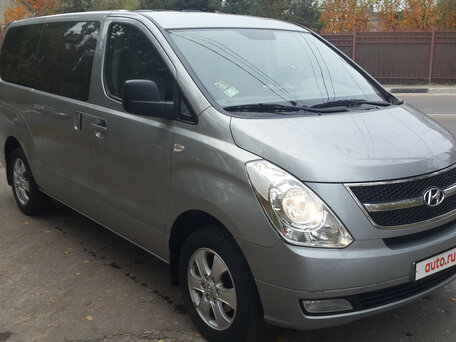 2014 Hyundai Grand Starex, серый, 2500000 рублей, вид 2
