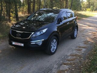 2011 Kia Sportage III, чёрный, 1300000 рублей, вид 2