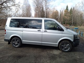 2013 Volkswagen Caravelle T5 Рестайлинг, серебристый, 2210000 рублей, вид 5