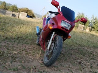 Kawasaki ZZR 250