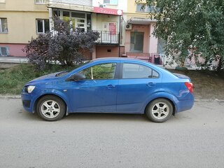 2012 Chevrolet Aveo II, синий, 700000 рублей, вид 4