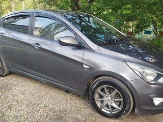 2014 Hyundai Solaris I Рестайлинг, серый, 800000 рублей, вид 3