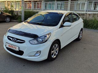 2014 Hyundai Solaris I, белый, 830000 рублей, вид 2