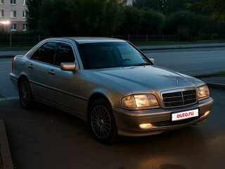 1995 Mercedes-Benz C-Класс 220 I (W202), серый, 450000 рублей, вид 1
