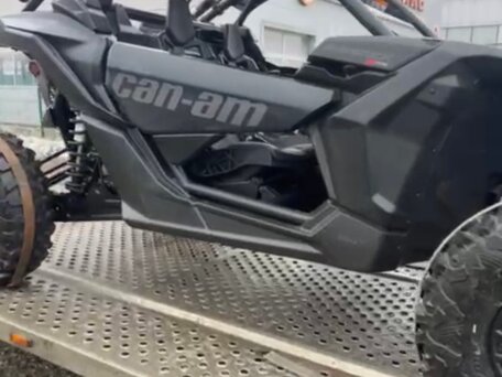 2024 BRP Can-Am Maverick R X RS SAS, чёрный, 5200000 рублей, вид 5