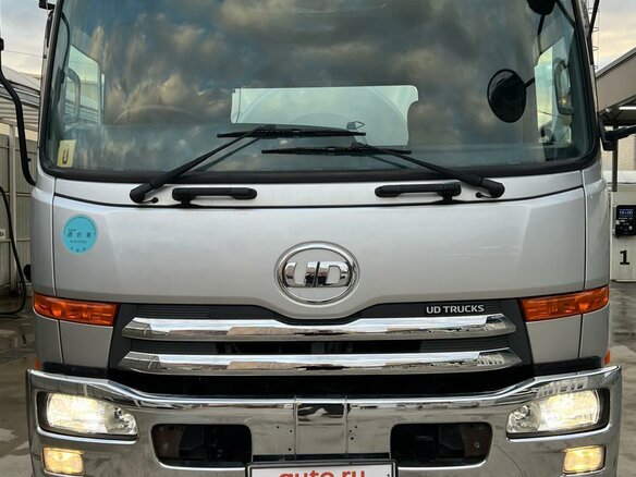 2015 Nissan Mixer, серебристый, 11000000 рублей - вид 4