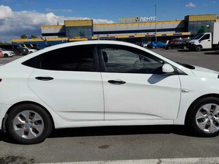 2015 Hyundai Solaris I Рестайлинг, белый, 450000 рублей, вид 5