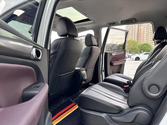 2023 GAC Trumpchi M6, синий - вид 11