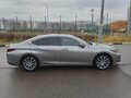 2020 Lexus ES 250 VII, серый, 4550000 рублей - вид 3