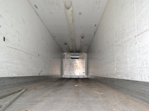 2011 Schmitz Cargobull SKO, белый, 2350000 рублей - вид 4