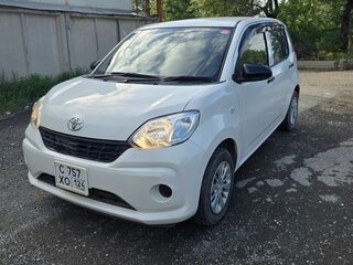 2018 Toyota Passo III Рестайлинг, белый, 900000 рублей, вид 1