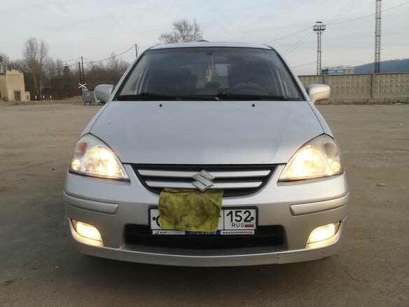 2005 Suzuki Liana I Рестайлинг, серебристый, 310000 рублей