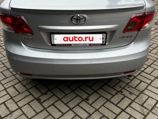 2011 Toyota Avensis III, серебристый, 1490000 рублей, вид 4