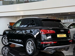 2017 Audi Q5 II (FY), чёрный, 3400000 рублей, вид 4