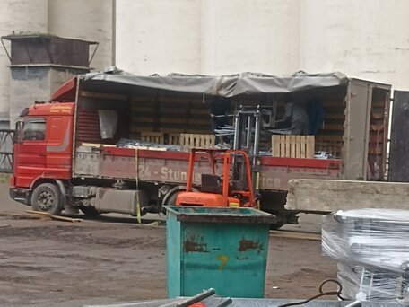 1993 Scania 3-Series, красный, 850000 рублей, вид 2