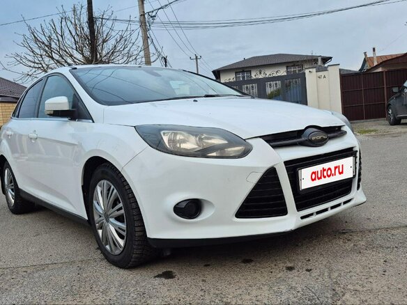 2012 Ford Focus III, белый, 1250000 рублей - вид 6