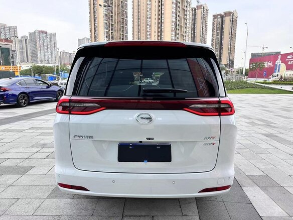 2023 GAC Trumpchi M6, синий - вид 2
