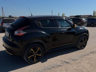 2017 Nissan Juke I Рестайлинг, чёрный, 1650000 рублей, вид 2