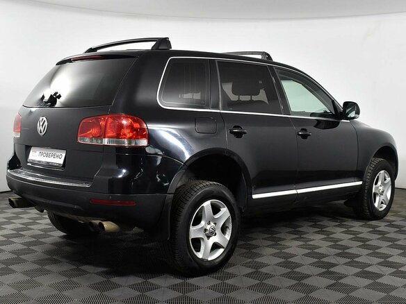 2006 Volkswagen Touareg I, чёрный - вид 4