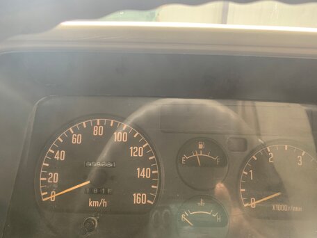1996 Isuzu Elf (N-series), белый, 900000 рублей, вид 3
