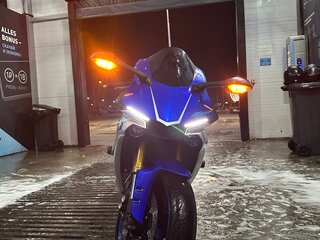 2016 Yamaha YZF-R1, синий, 1300000 рублей, вид 4