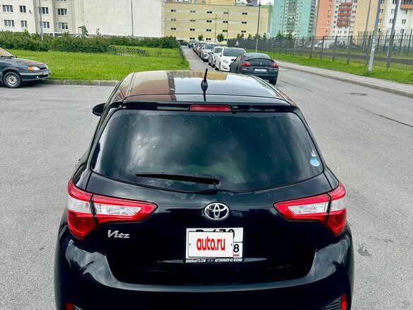 2019 Toyota Vitz III (XP130) Рестайлинг 2, чёрный, 1150000 рублей - вид 3