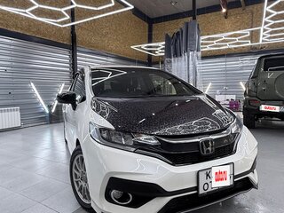 2018 Honda Fit III Рестайлинг, белый, 1500000 рублей, вид 1