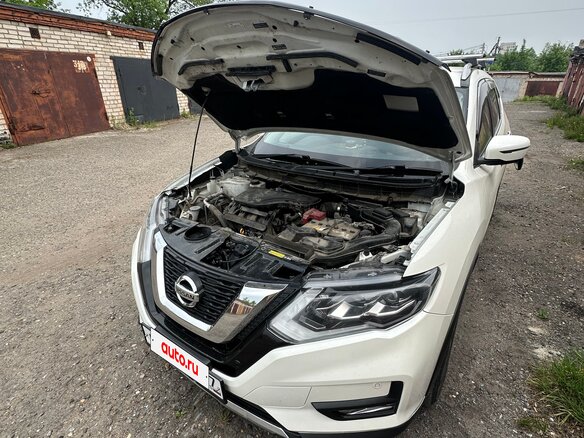 2017 Nissan X-Trail III, белый, 1750000 рублей - вид 2
