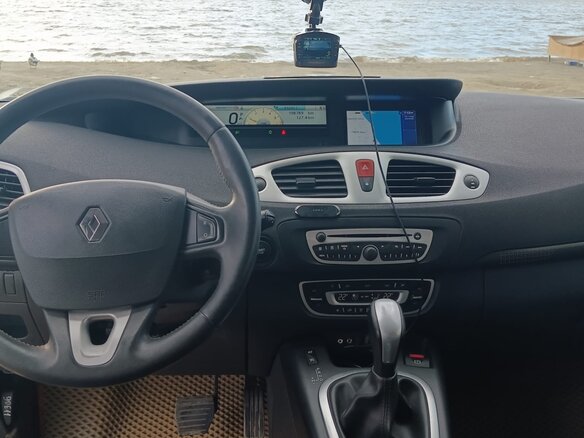 2010 Renault Scenic III, серебристый, 689999 рублей - вид 6