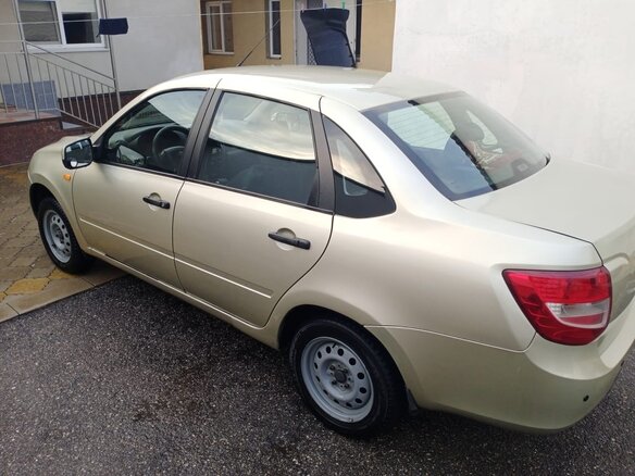 2013 Lada (ВАЗ) Granta I, золотистый, 550000 рублей - вид 6