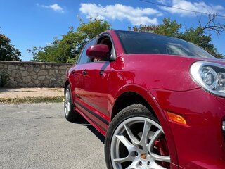 2008 Porsche Cayenne GTS I Рестайлинг (957), красный, 2500000 рублей, вид 2