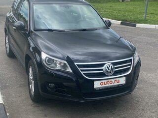 2010 Volkswagen Tiguan I, чёрный, 1300000 рублей, вид 3