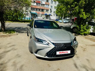 2021 Lexus ES 250 VII Рестайлинг, белый, 5500000 рублей, вид 3