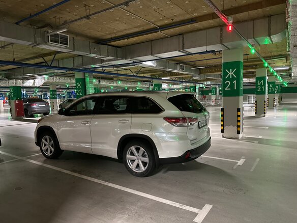 2014 Toyota Highlander III (XU50), белый, 2700000 рублей - вид 1