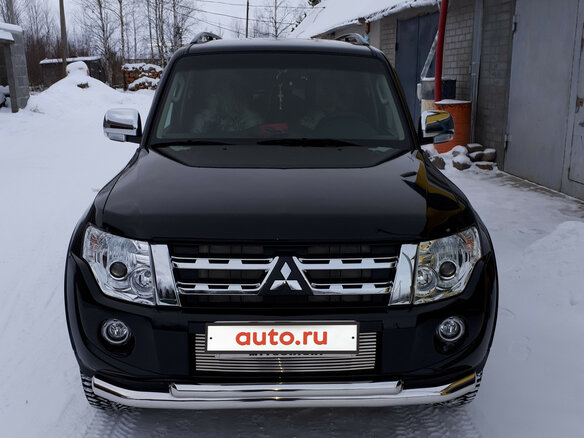 2012 Mitsubishi Pajero IV Рестайлинг 1, чёрный, 5500000 рублей - вид 1