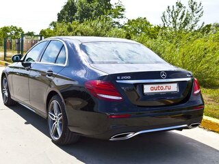 2018 Mercedes-Benz E-Класс 200 V (W213, S213, C238), чёрный, 4300000 рублей, вид 3
