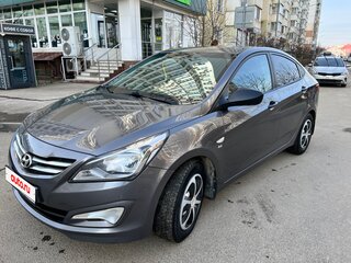 2015 Hyundai Solaris I Рестайлинг, серый, 857000 рублей, вид 2