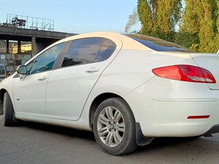 2014 Peugeot 408 I, белый, 850000 рублей, вид 2