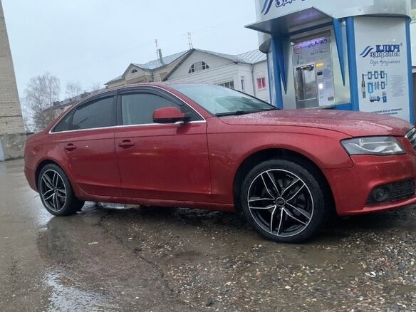 2009 Audi A4 IV (B8), красный, 1300000 рублей - вид 6